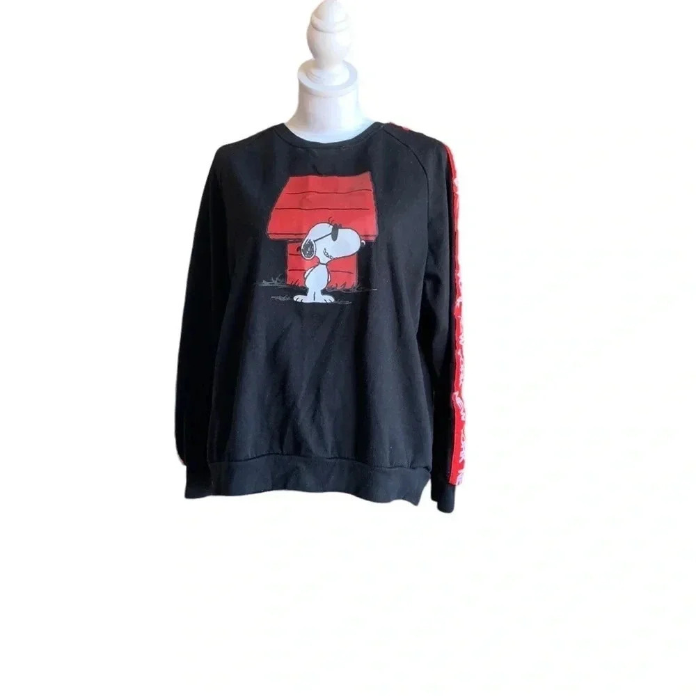 PEANUTS women's size large New York sweatshirt size large, snoopy